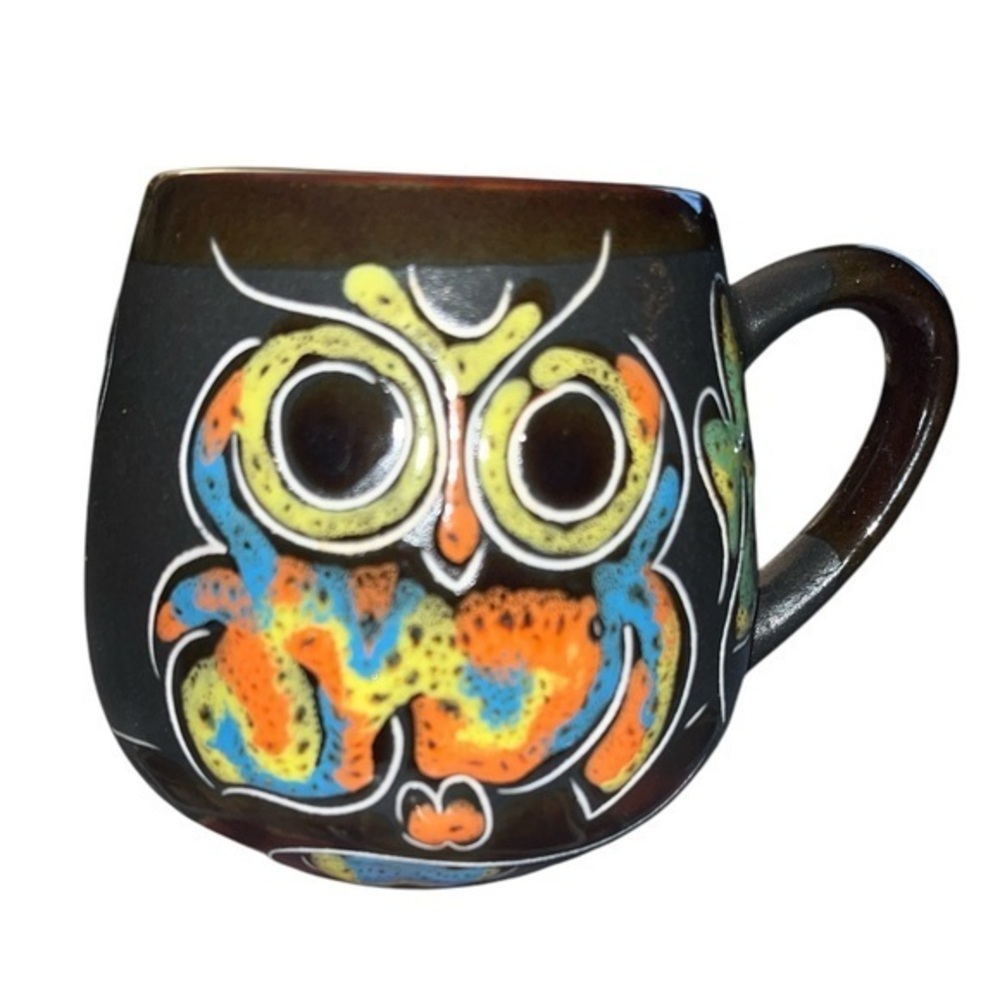 Vintage ceramic cowl mug